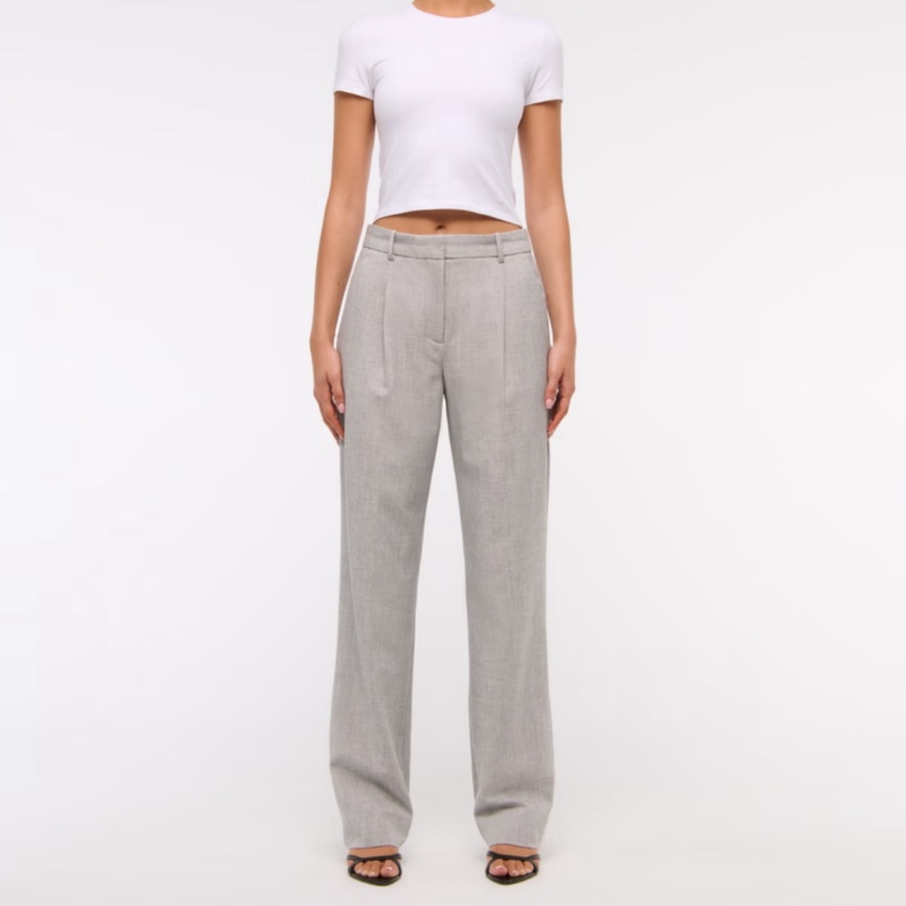 A&F Quinn Tailored Straight Pant- Curve Love 26L